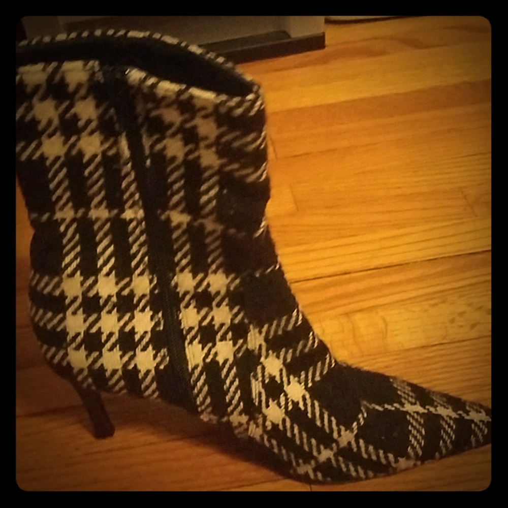 Burberry plaid boots